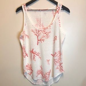 NWOT Old Navy Coral Pattern Tank